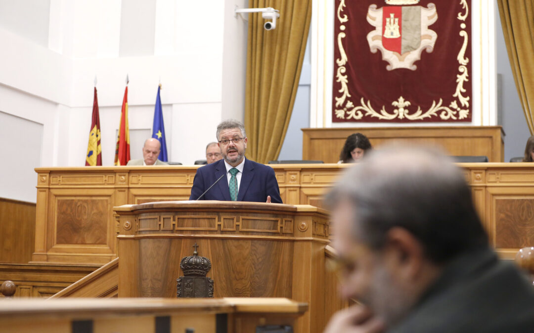 Juan Antonio Moreno agradece el impulso de las Cortes regionales al Servicio de Hemodiálisis en Hellín, largamente demandado por los vecinos de la comarca