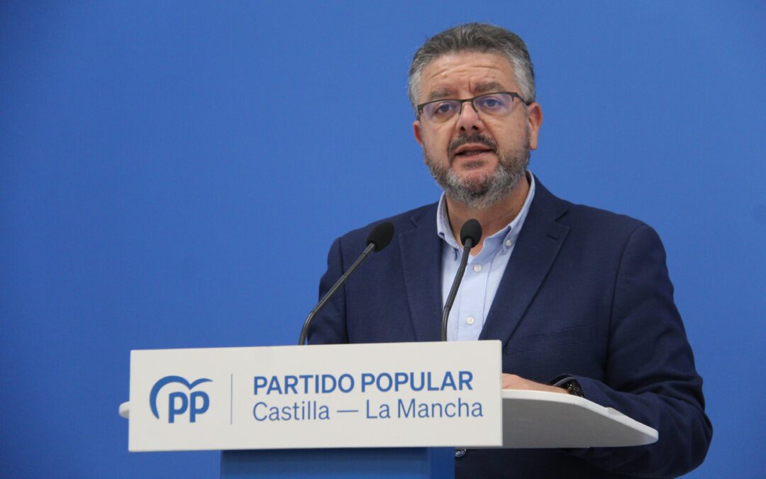 Moreno asegura que si Page se alinea con Sánchez este fin de semana no podrá “volver a cuestionar al sanchismo” porque lo habrá “respaldado”