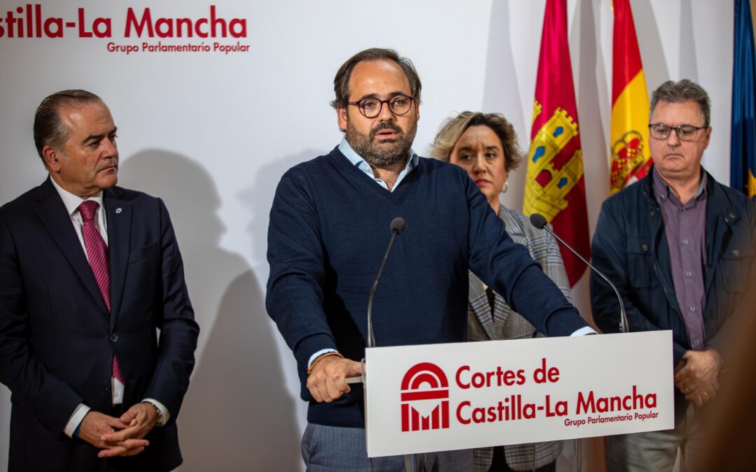 Núñez afirma que “no es momento” de pensar en competencias, sino de “cooperación, coordinación y entrega” con los damnificados por la DANA