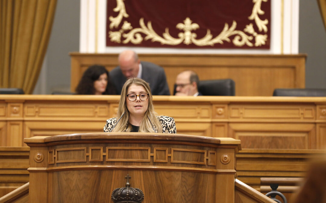 Asenjo acusa al PSOE de Page de “predicar consenso” mientras vota en contra de proteger mejor a las mujeres