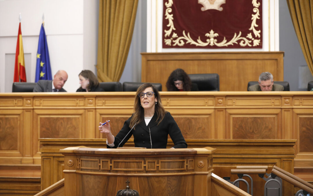 Gil alerta de que el abandono escolar temprano en C-LM “no solo no avanza, sino que empeora”