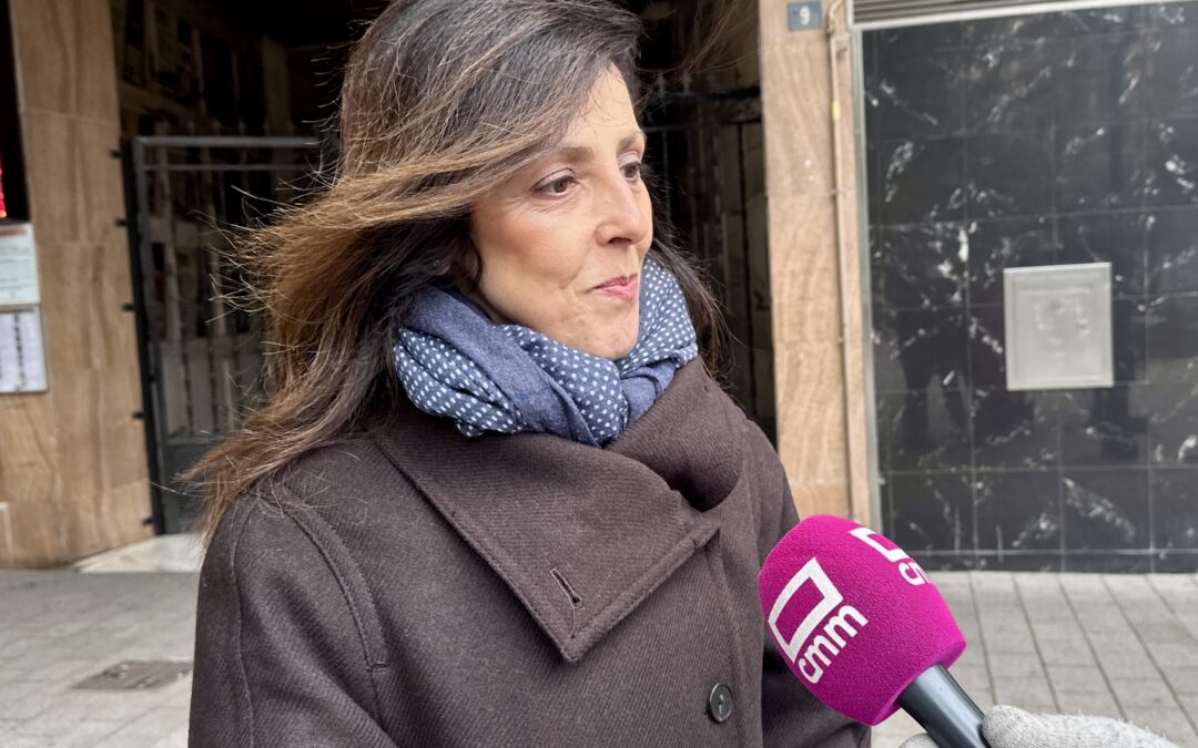 Gil lamenta los preocupantes datos de pobreza en la región y afirma que “las personas no fallan, falla el sistema que en CLM lleva el nombre de García-Page”