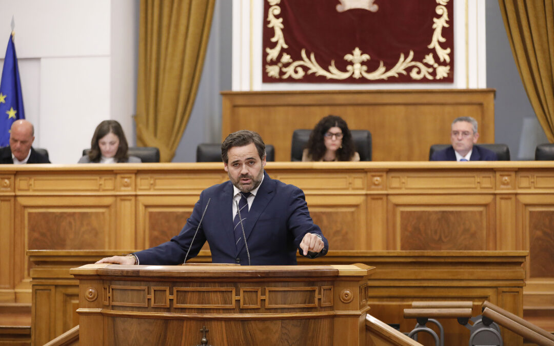 Núñez propone a Page un acuerdo para recuperar hoy la Carrera Profesional Sanitaria y aprobar la Ley de Medidas Administrativas y Tributarias