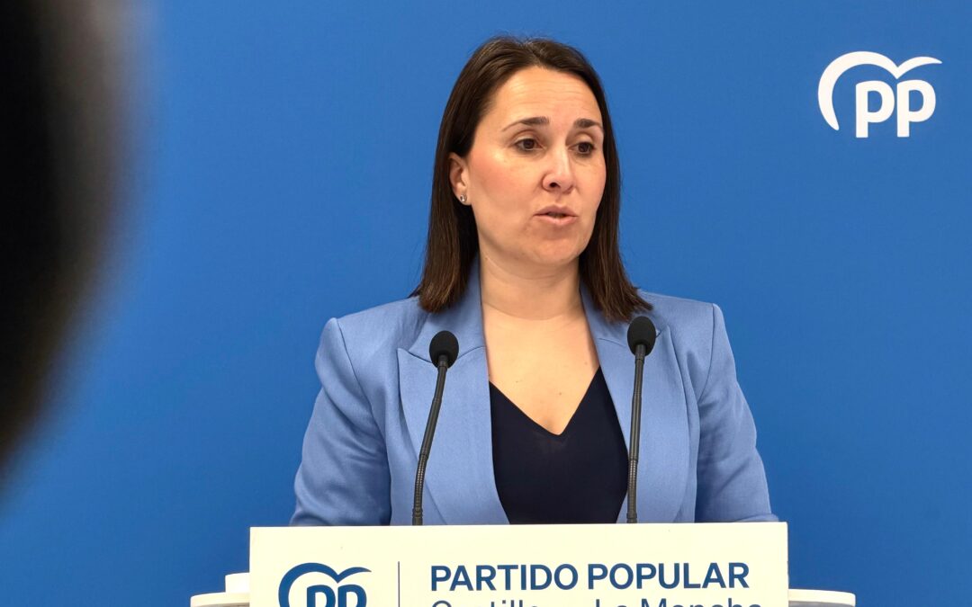 Hernández afirma que Page se queja de Sánchez pero le mantiene con sus votos porque “son lo mismo”: “Anuncios vacíos, ocurrencias y un fracaso total en la gestión del agua y la sanidad”