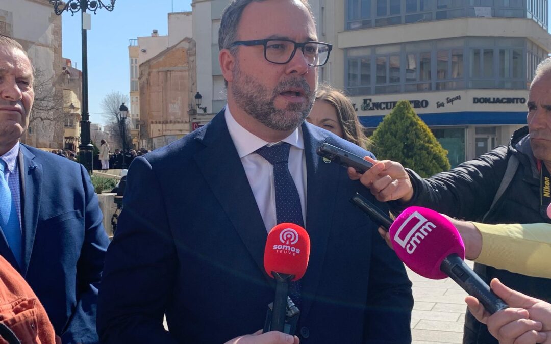 Navarro reclama servicios hospitalarios “dignos” para Tomelloso y denuncia el incumplimiento de Page de “la prometida unidad de hemodiálisis para la comarca”