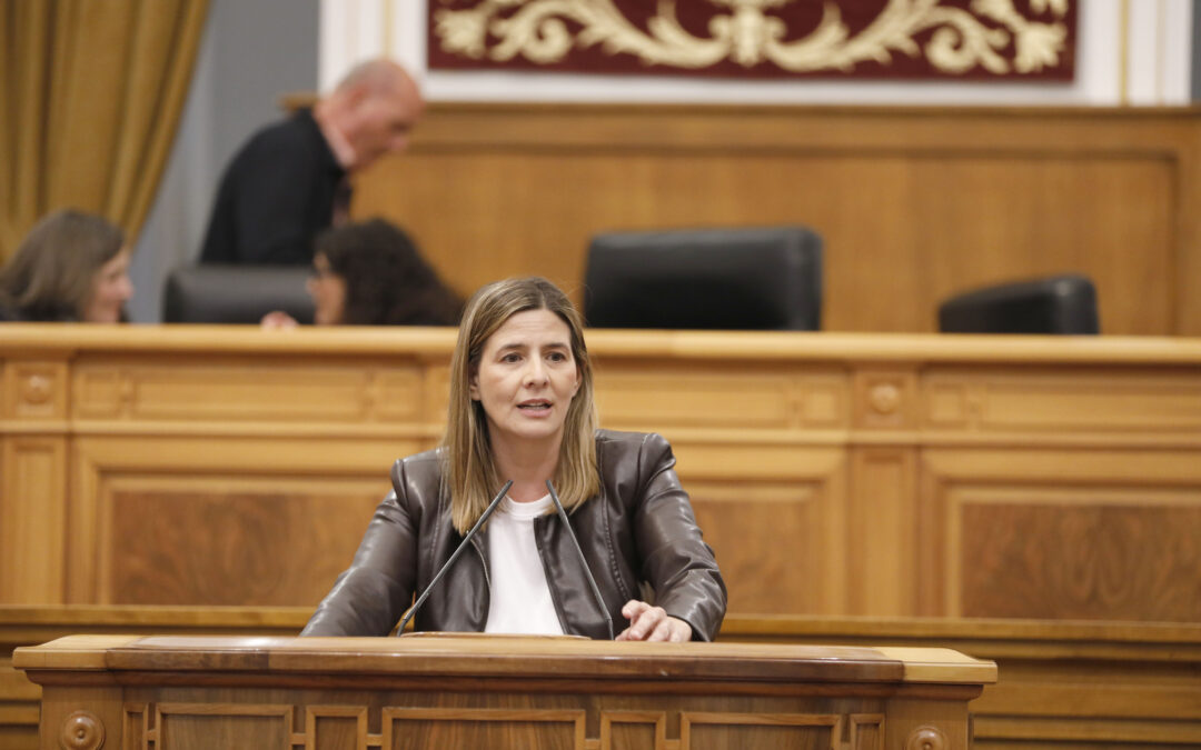 Agudo acusa a Page de agravar el “colapso” sanitario con casi 100.000 castellanomanchegos en lista de espera, apoyando un modelo que “generará más presión sin recursos”