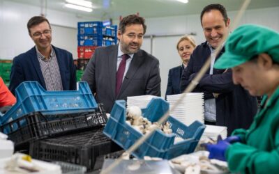 Núñez apuesta por la bajada de impuestos para impulsar el campo y la industria agroalimentaria de Castilla-La Mancha