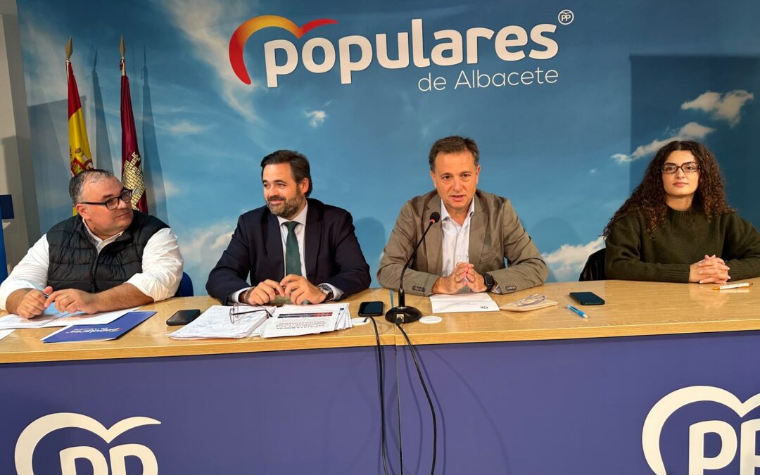 Núñez: “Yo voy a votar a Feijóo y Page va a votar a Sánchez; los castellanomanchegos deben saber quién está con el cambio y quién quiere que todo siga igual”